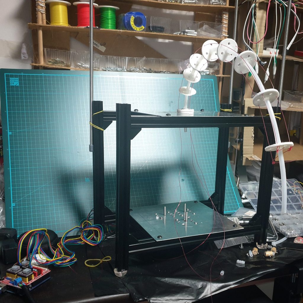 Tentacle robot arm system before motor relocation